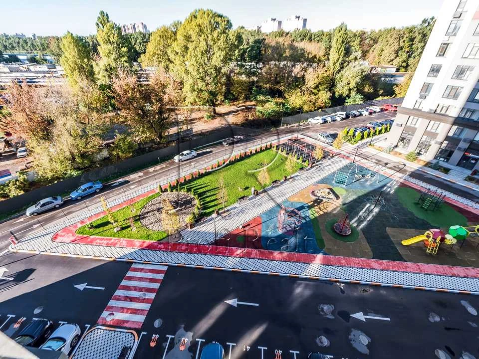 Квартира. Київ, Любомира Гузара просп.