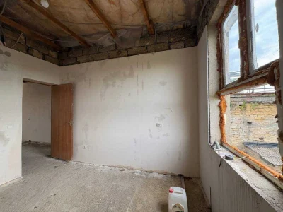 Sale of a house of 100 m2 in Odessa, near the sea and the estuary. Autonomous house
