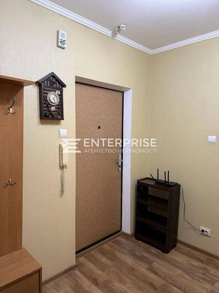 Продаж 1-кімнатної квартири в м. Київ по вул. Урлівська, 19.