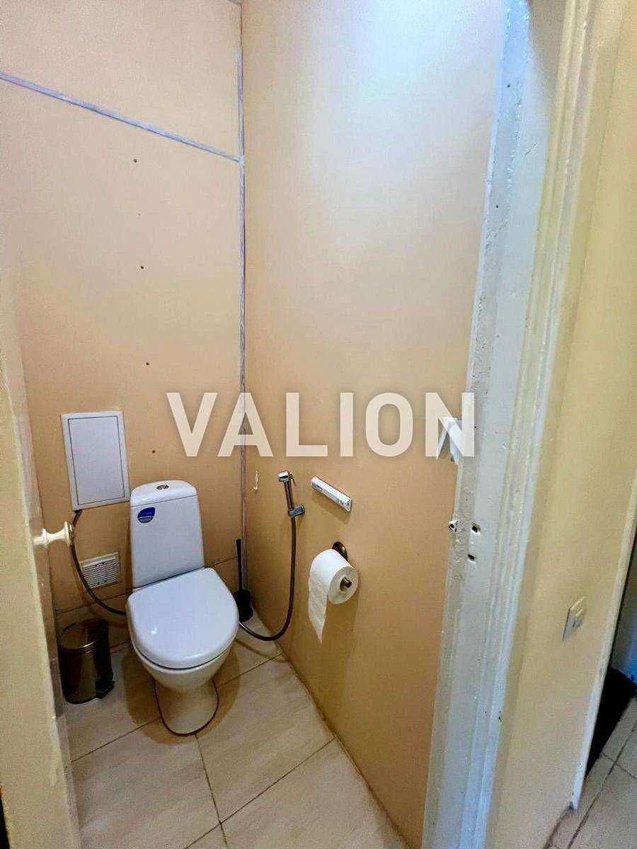 Продаж 2-к квартири 54 м² сталінка. газ. вул.Лондонска, 10.
