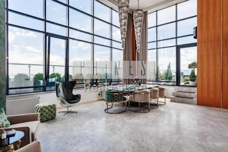 Продаж квартири-пентхаусу, ЖК Park Avenue VIP, просп. Голосі