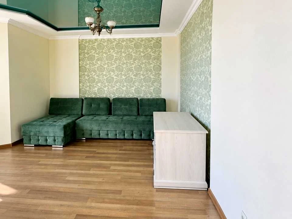 Квартира. Київ, Харківське шосе