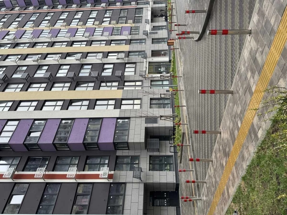2-room apartment for sale 75 m², Povitroflotskyi Ave.,
