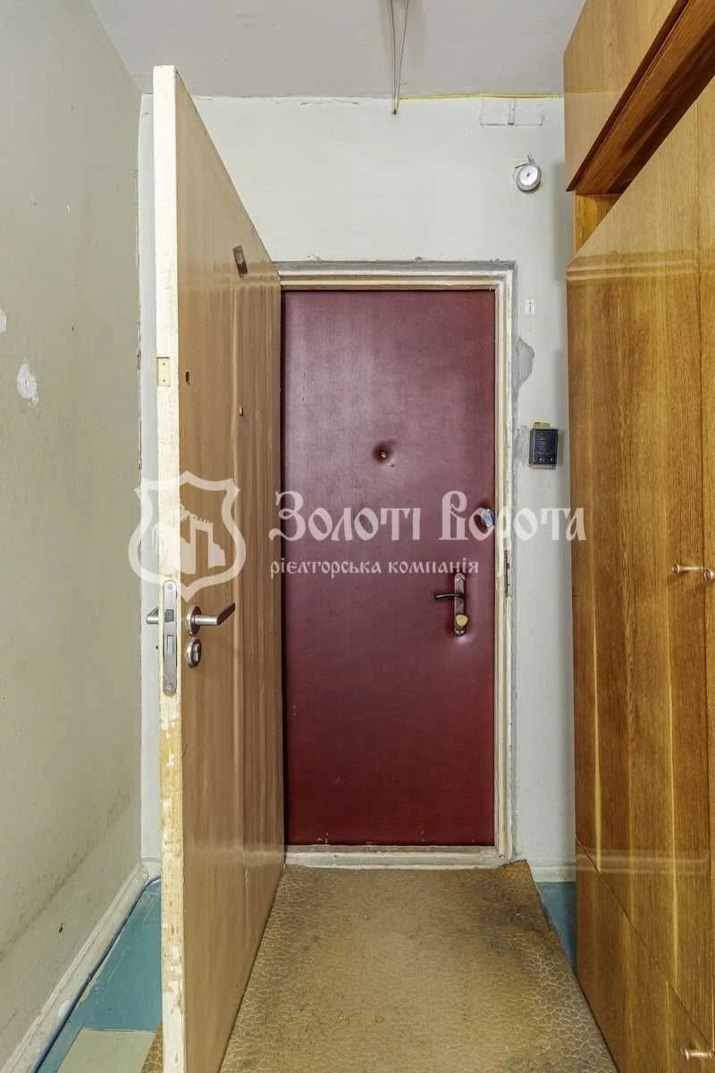 Квартира, 3к. Житловий стан. пр-т Червоної Калини, 11б, Троє