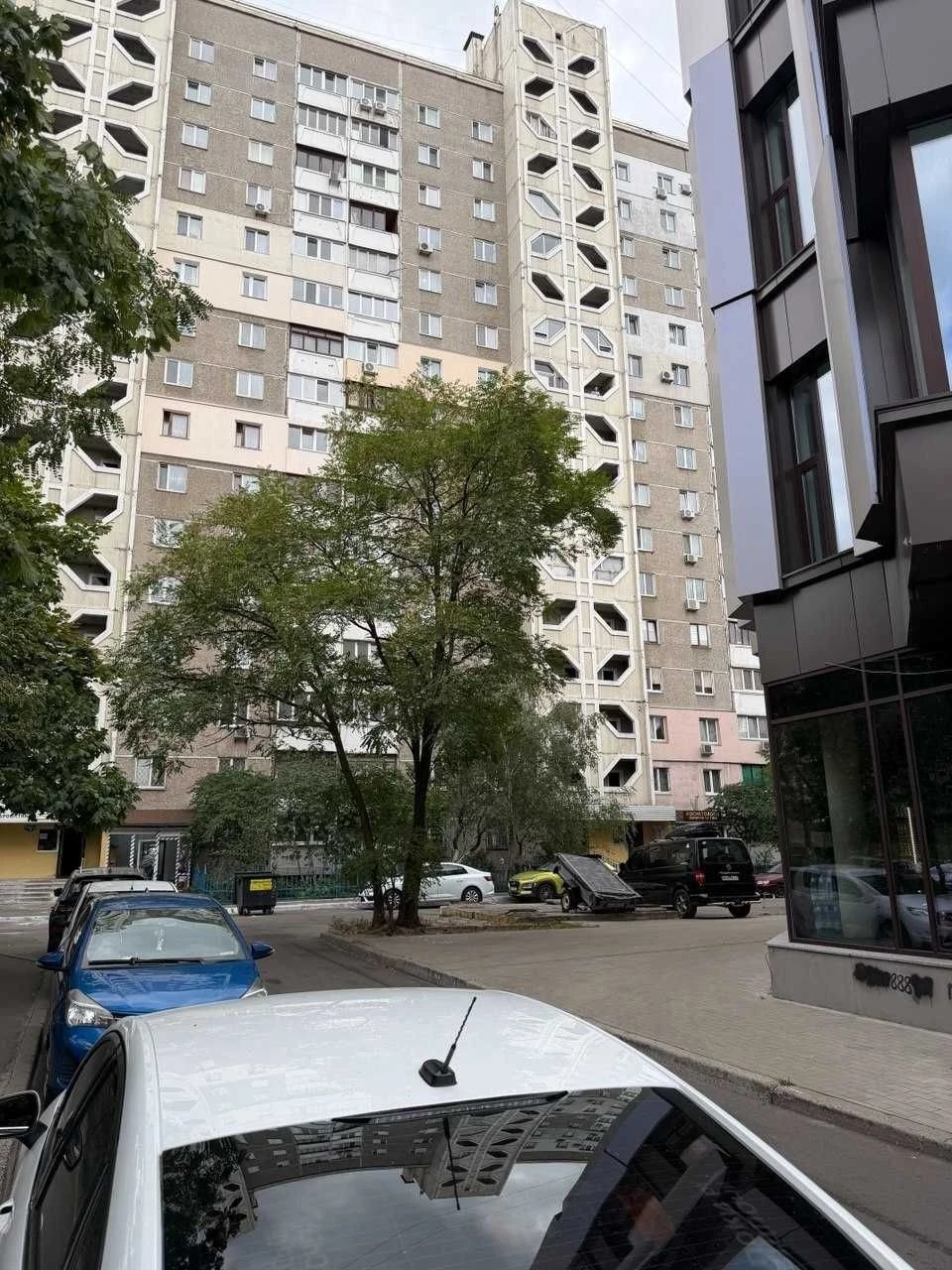 Без комісії! 1 кім. 44м2 вул. Мишуги 3, метро Позняки 5хв