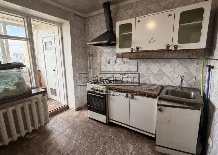 Продаж 4к квартири Симиренка 25А / Симиренко 25А