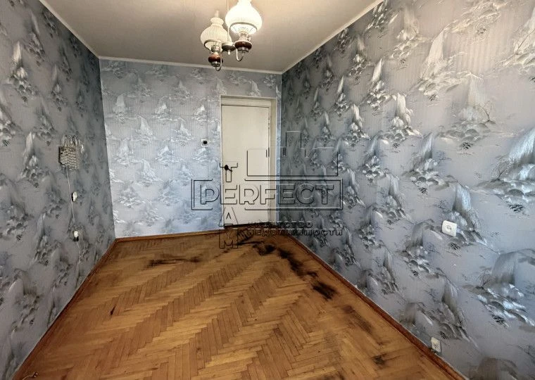 Продаж 4к квартири Симиренка 25А / Симиренко 25А