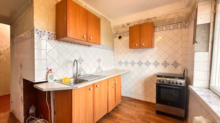 Продам 2-кімнатну квартиру 43 м² газ, біля Retroville, Європ