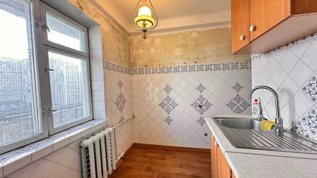 Продам 2-кімнатну квартиру 43 м² газ, біля Retroville, Європ