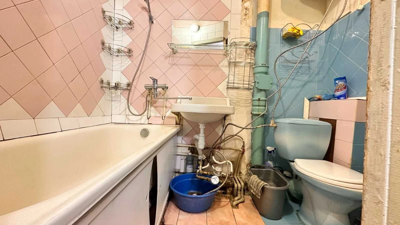 Продам 2-кімнатну квартиру 43 м² газ, біля Retroville, Європ