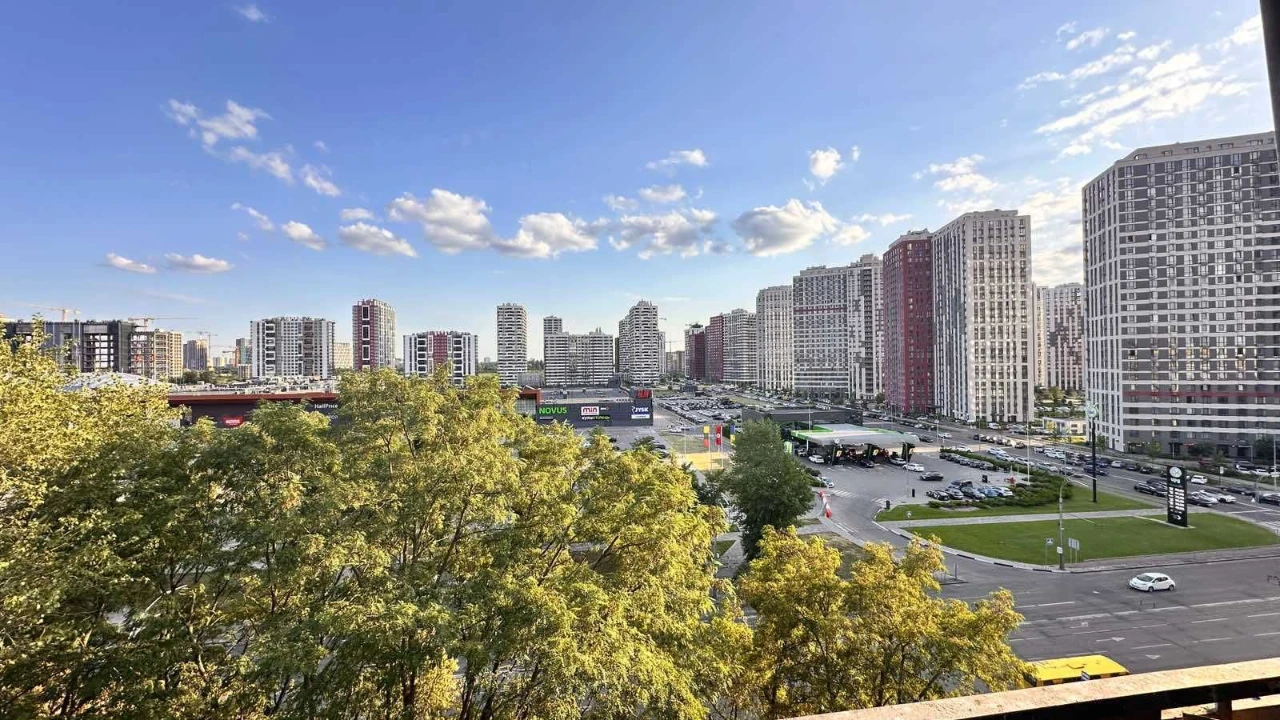 Продам 2-кімнатну квартиру 43 м² газ, біля Retroville, Європ