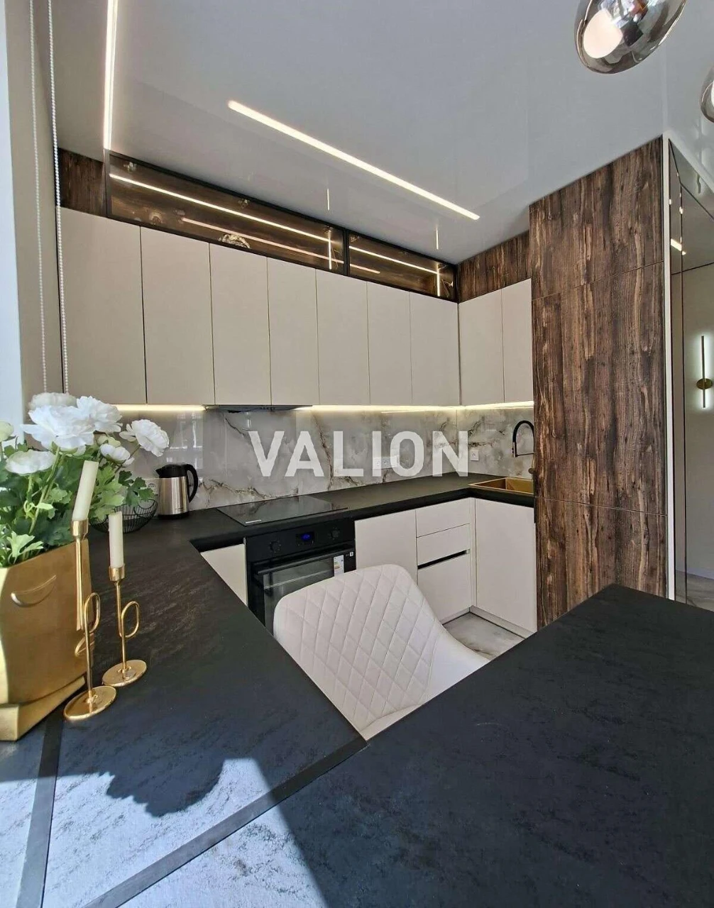 Продаж 2-к квартири вул. Михайла Максимовича 26г