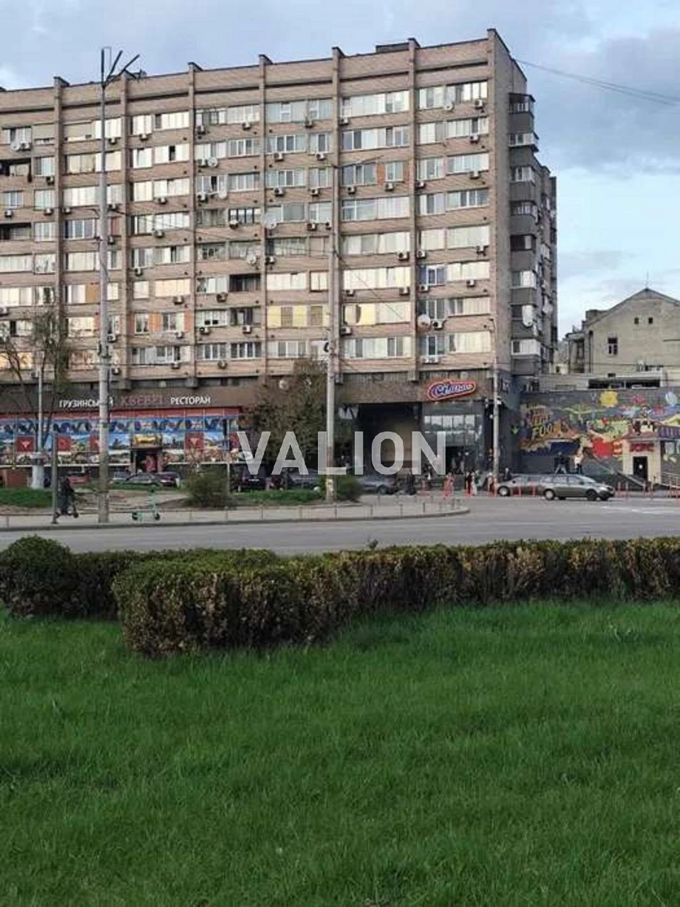 Продаж 4 к квартири вул. Гончара Олеся,96. Центр, Шевченківс