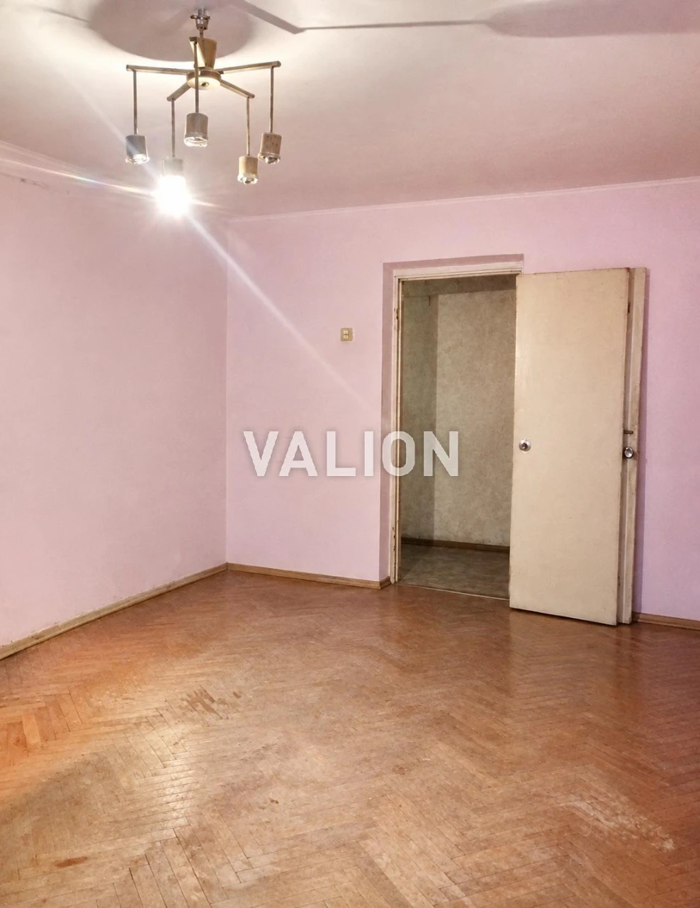 Продаж 4 к квартири вул. Гончара Олеся,96. Центр, Шевченківс