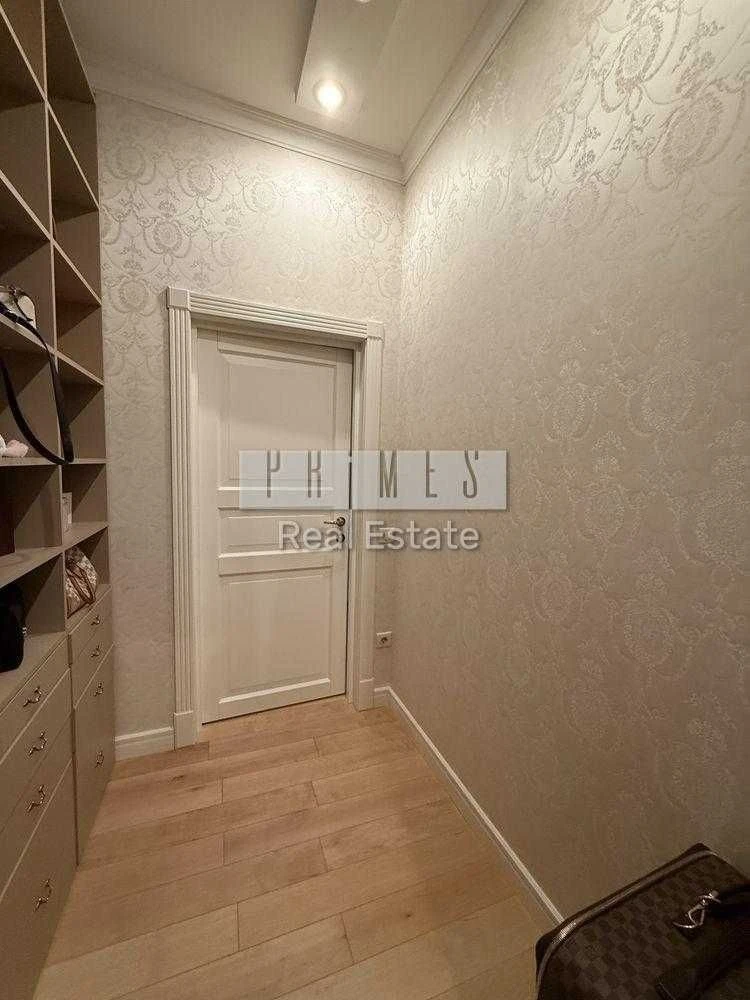 Продаж 2к квартири 90м2 з ремонтом Престиж Хол Василя Тютюнн