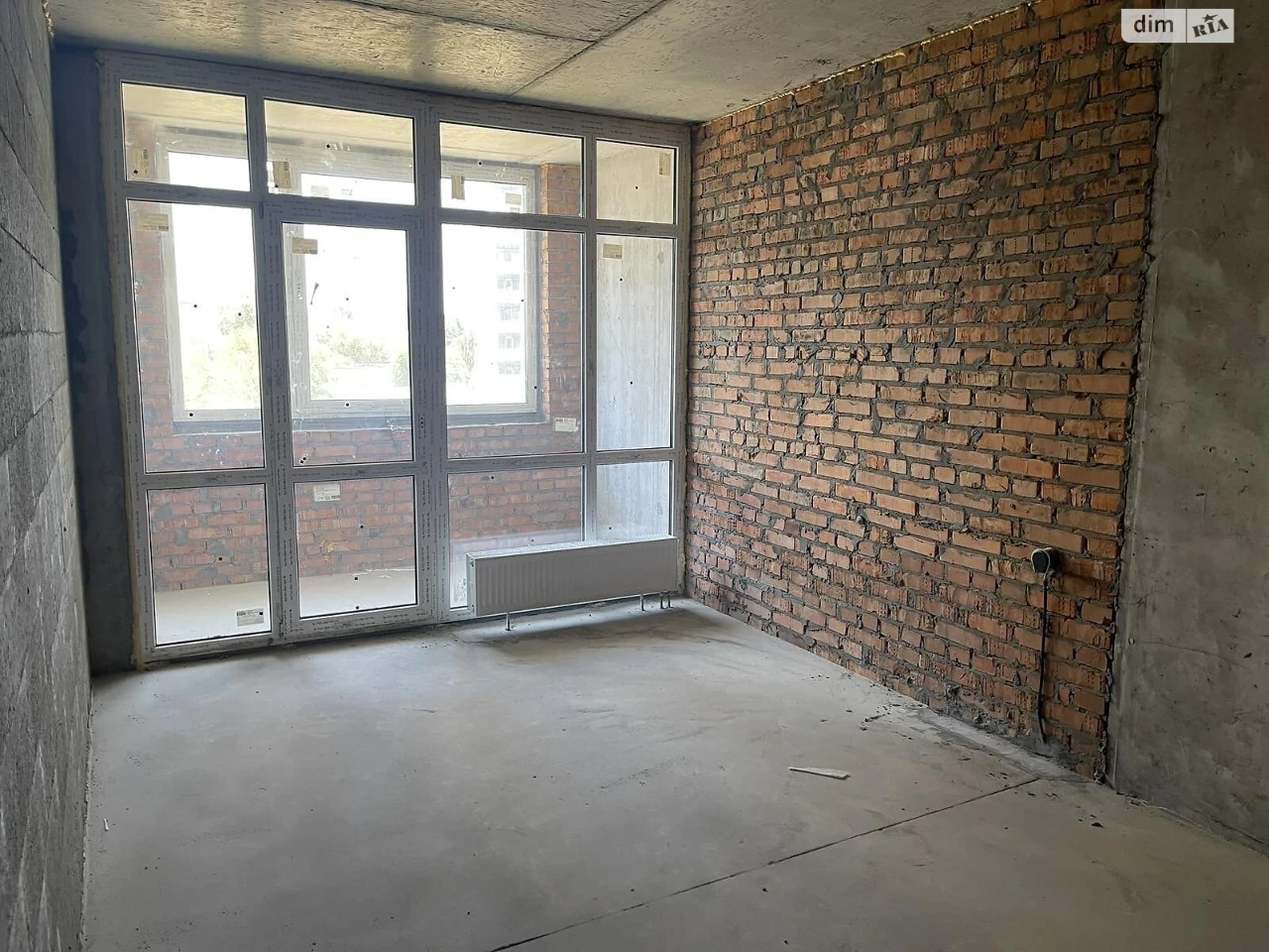 Продаж Квартира Лівобережний Масив