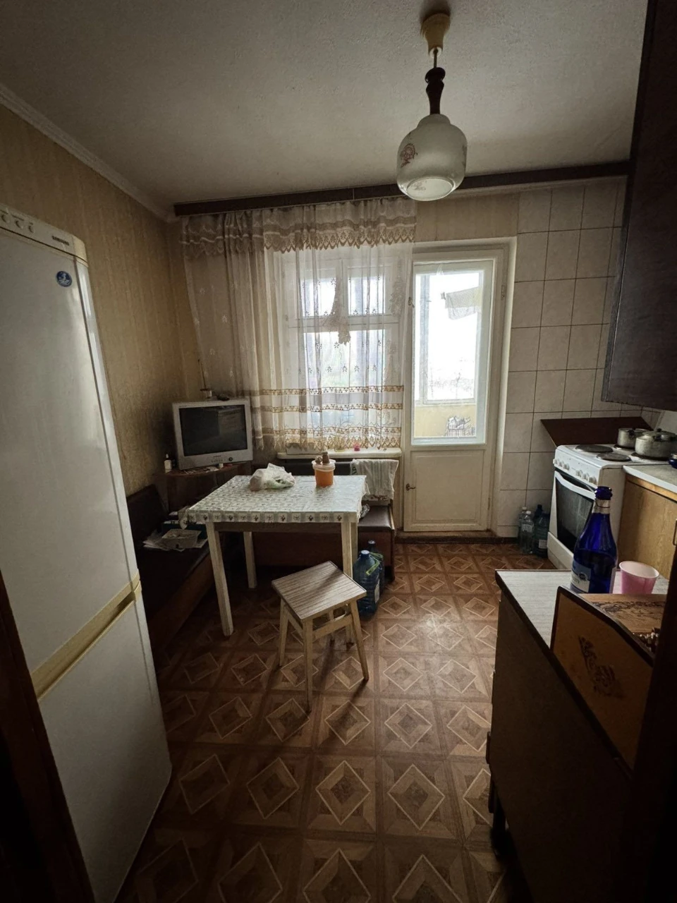 Продажа квартиры, метро Харьковская-43000у.е.  торг
