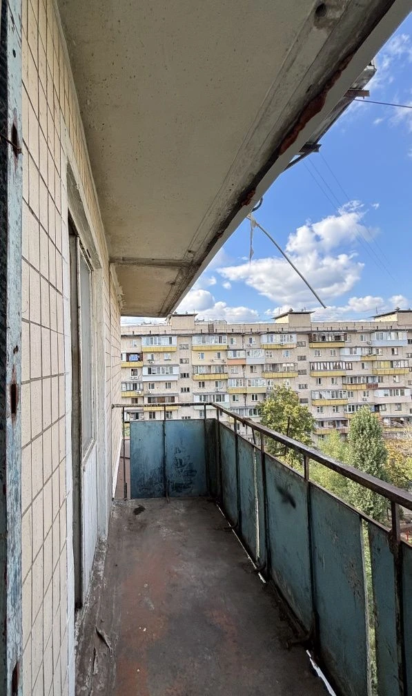 Продаж 2-х кімнатної квартири Оболонський проспект 16Б м.Мін