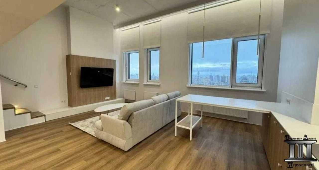 Пентхаус 80 кв. м Манхеттен/Manhattan, Берестейський 11, Сма