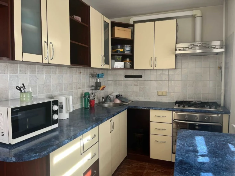 Продаж класна 2 к центр Жилянська 45, метро, Держ програми,