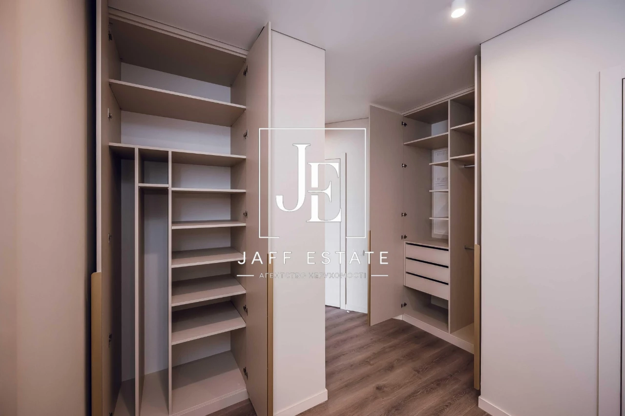 Продаж 3-кімнатної квартири в ЖК Delmar | Звіринецька