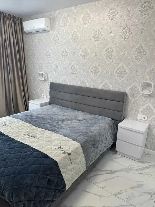 Продам квартиру в Голосіївському районі