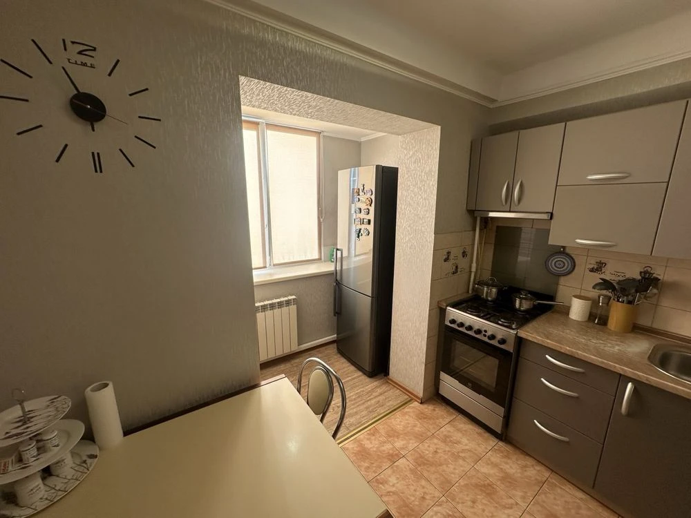 Продаж 2-к квартири,бул.Жуля Верна 13в