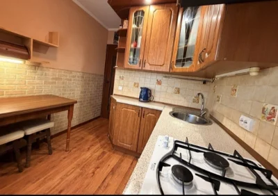 Продаж 3к квартири по вул. Райдужна, буд. 3-Б, Райдужний