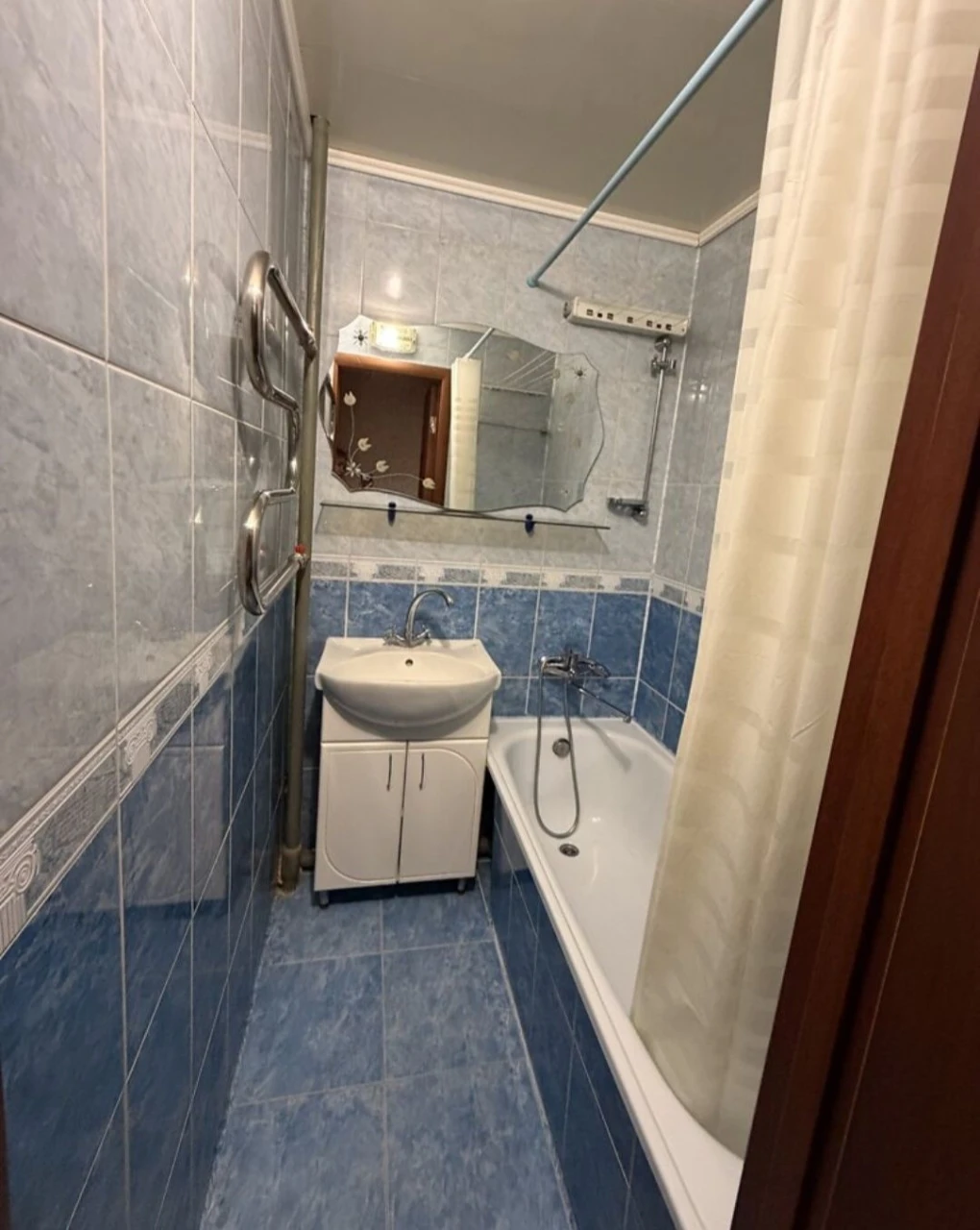 Продаж 3к квартири по вул. Райдужна, буд. 3-Б, Райдужний