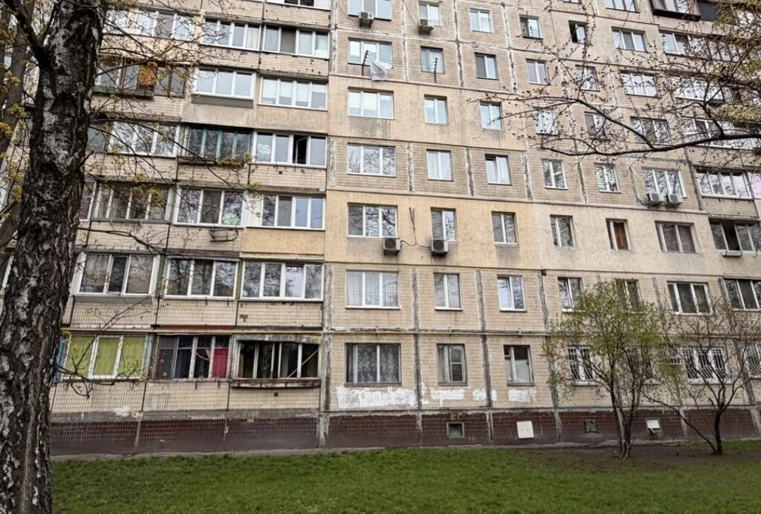 Продаж 3к квартири по вул. Райдужна, буд. 3-Б, Райдужний
