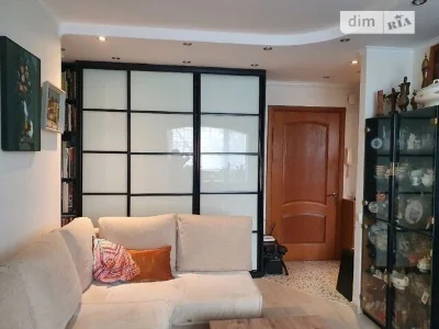 Продаж 2-кімнатної квартири 44 м², Пантелеймона Куліша вул.,