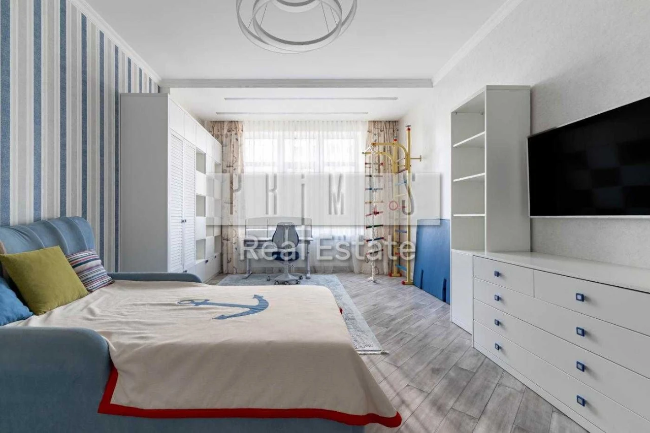 Без %, найнижча ціна, продаж 208 м , вул. Драгомирова 15, Но