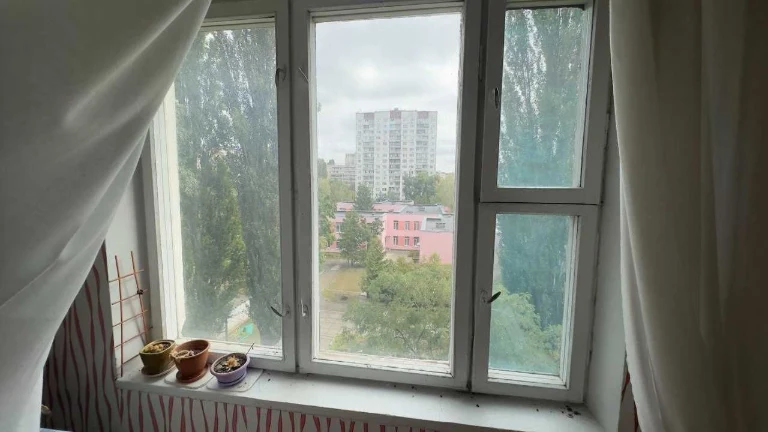 На продаж 3-кімнатна квартира на 5-му поверсі за адресою: пр