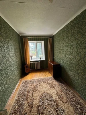 Three-room apartment in residential condition on Shcherbakivskoho St.!