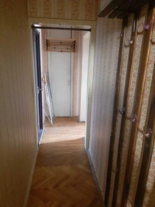 Three-room apartment in residential condition on Shcherbakivskoho St.!