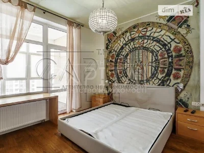 For sale / Apartment / 62 m2 / Residential complex Novopecherskie Lypky / Pechers