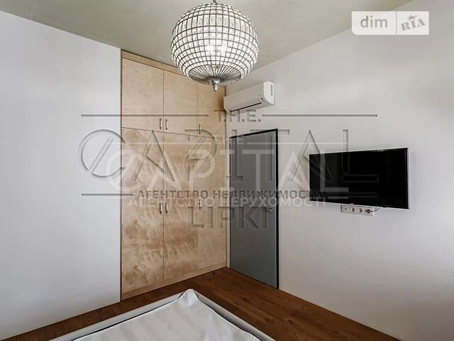 For sale / Apartment / 62 m2 / Residential complex Novopecherskie Lypky / Pechers