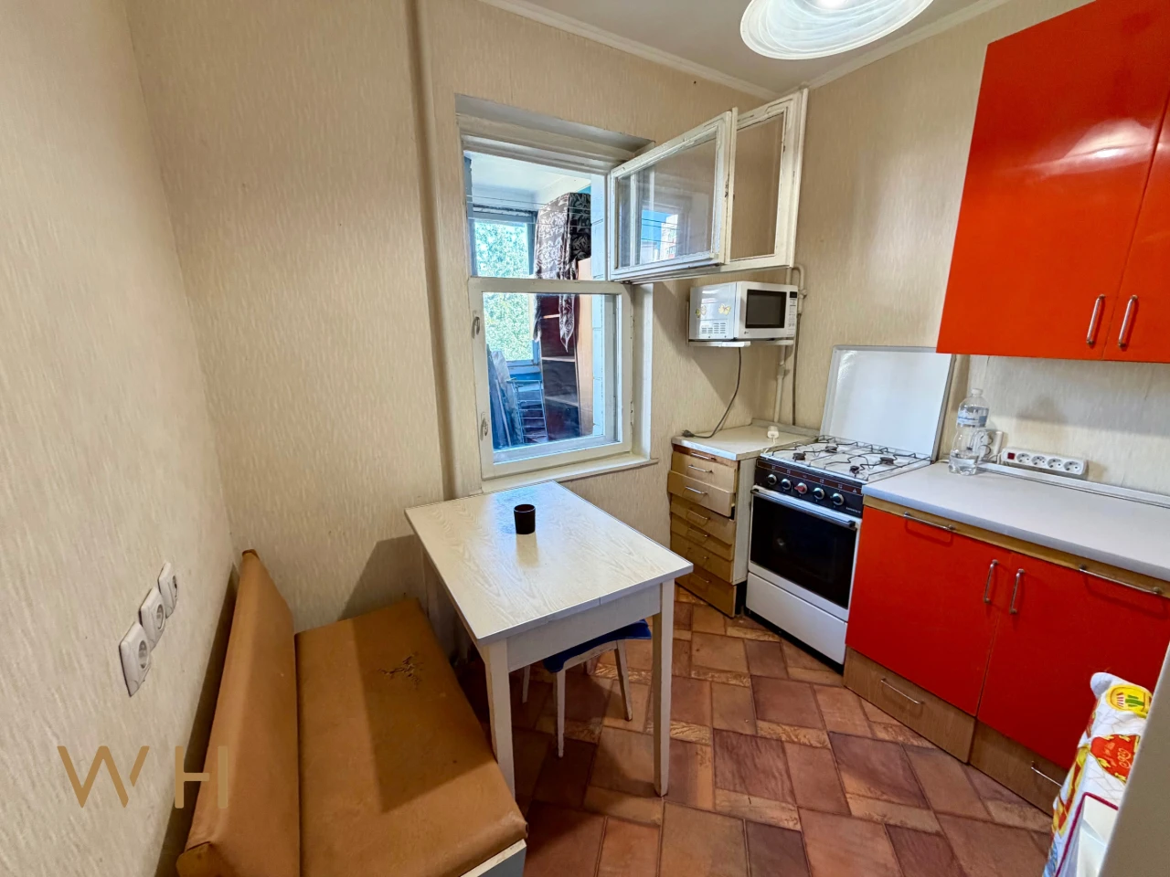 Продаж 1кім 34 m², Леоніда Бикова 7, Газ, Балкон, Троєщина,