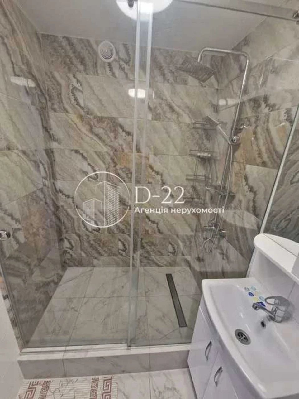ПРОДАЖ 1-кімнатної квартири з ремонтом, вул. Симиренка,24-А,