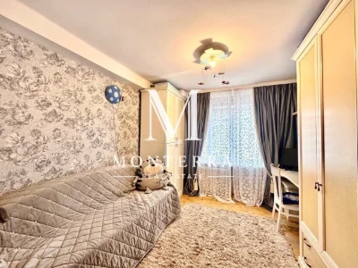 Продаж 3-к квартири з ремонтом, меблями та технікою Русанівс