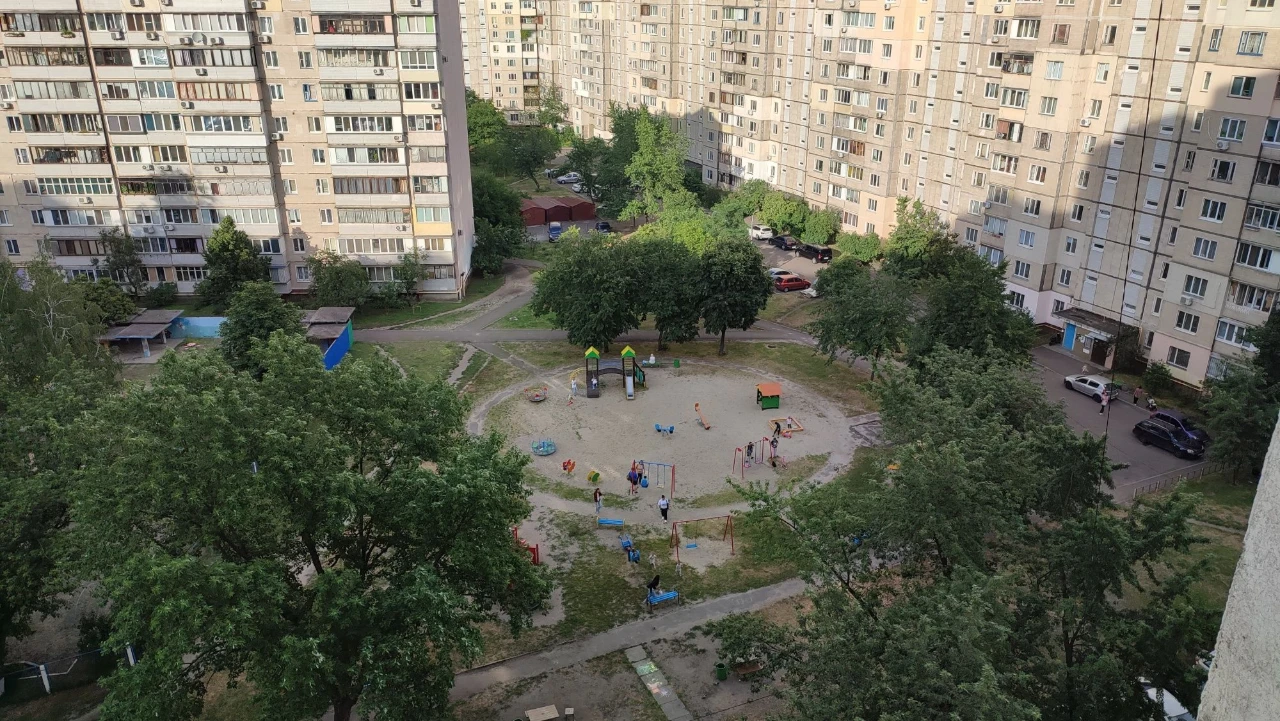 Продаж 2х кімнатної квартири 59,30 м2 на Ревуцького 19/1 в м