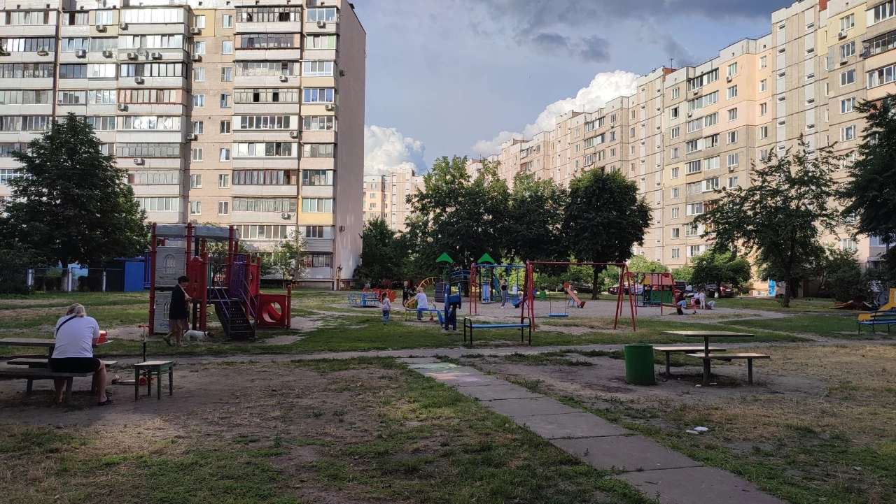 Продаж 2х кімнатної квартири 59,30 м2 на Ревуцького 19/1 в м