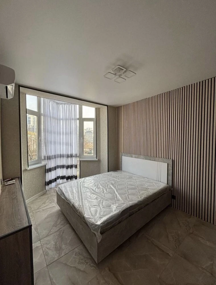 Терміново‼️Берестейський проспект, 7 Продам 2к квартиру 4 по