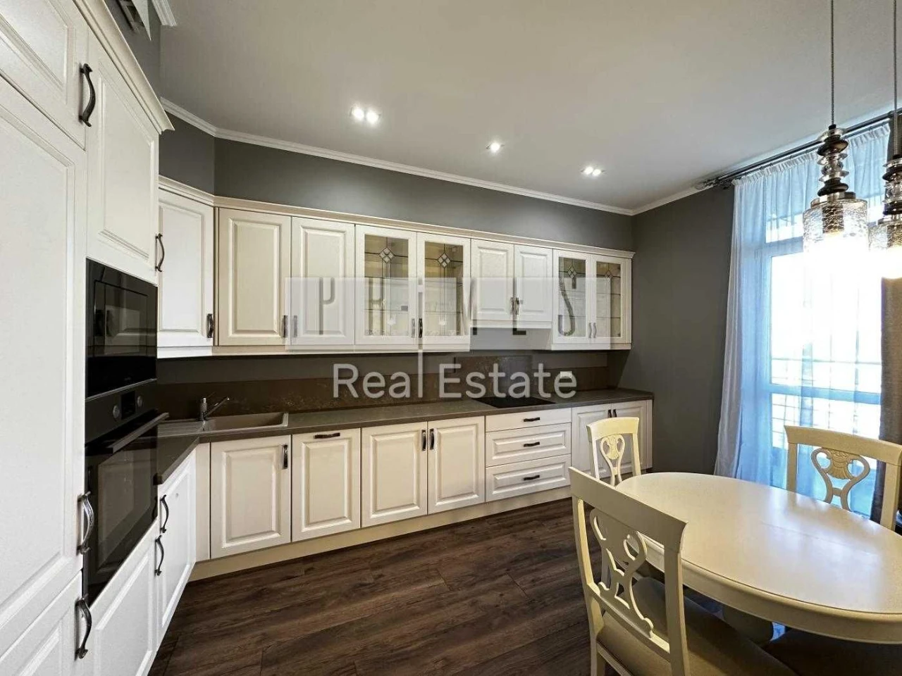 ЖК Central Park Продаж 2кім квартири 75м2 з ремонтом на сере
