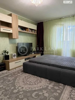 Продаж 2-х кімнатної квартири з ремонтом  вул Урлівська 38 П