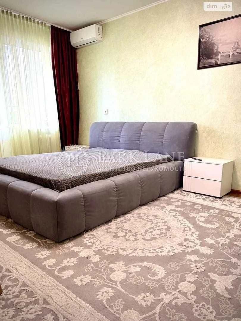 Продаж 2-х кімнатної квартири з ремонтом  вул Урлівська 38 П