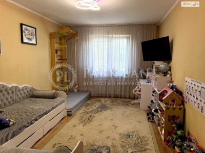 Продаж 2-х кімнатної квартири з ремонтом  вул Урлівська 38 П