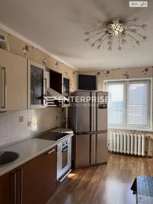 Продаж Квартира Дарницький