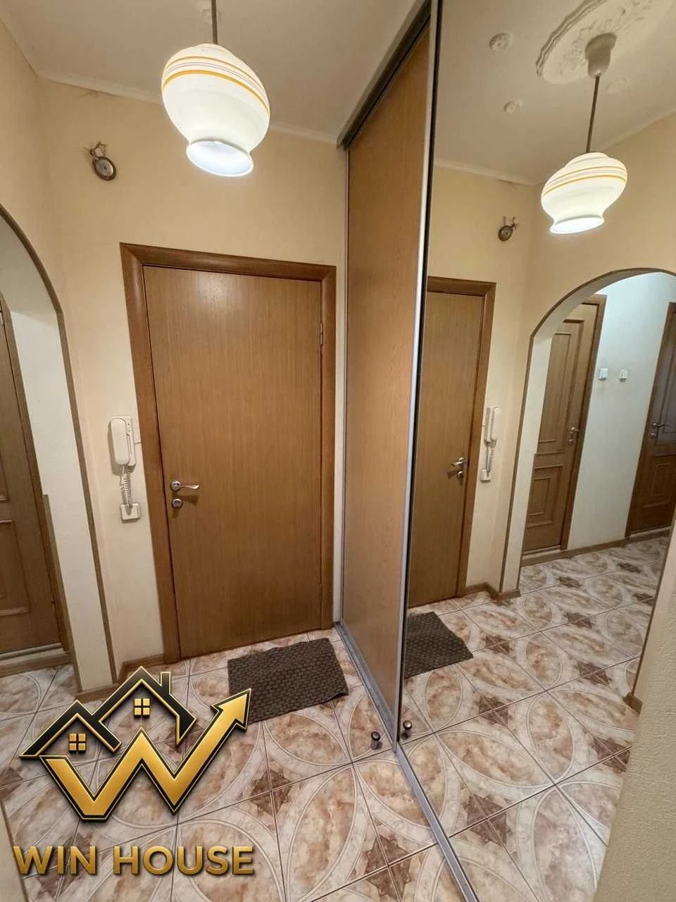 продаж 3-к. квартири ГАЗ, провулок Квітневий, 3, ТОРГ, Поділ