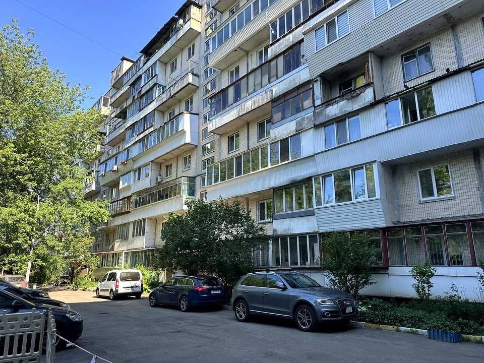 Квартира. Київ, Політехнічний пров.
